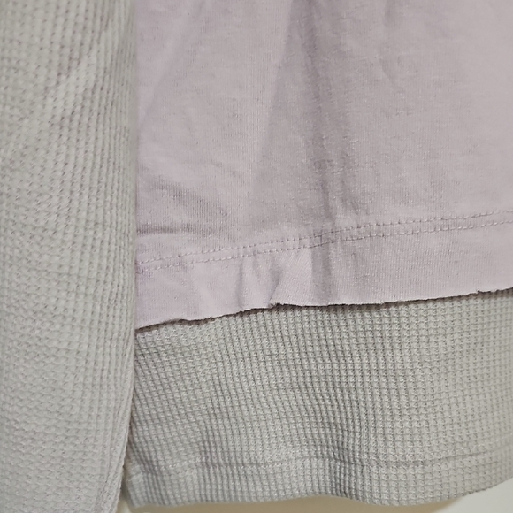 Lavender and Gray Layered Long Sleeve Top - Picture 4 of 4